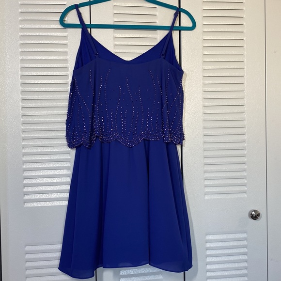 Blue dress - Picture 2 of 4